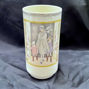 1987 Minton Royal Doulton England Bone‎ China Vase 6.5” - Golden Days - Vintage